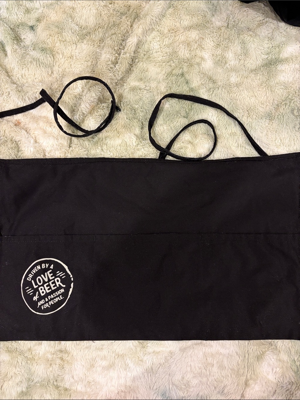 SERVER/BARTENDER 3 pouch serving apron “driven by a love of beer” black